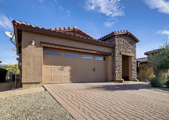 Holiday home Luxe 55-plus Retreat 4 Mi To Golf Club Of Estrella